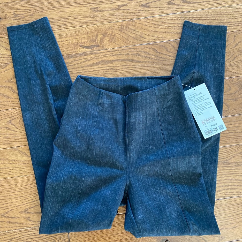Lululemon Here to There High-Rise 7/8 Pant